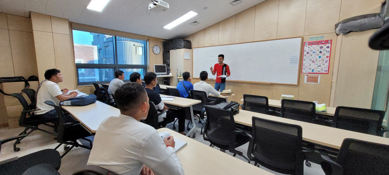 7월 자국민(캄보디아) 한국어 수업