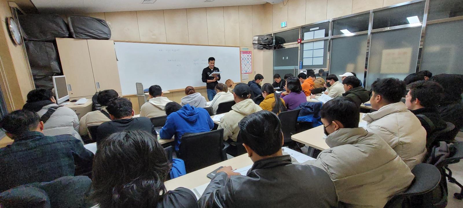 5월 자국민(캄보디아) 한국어 수업